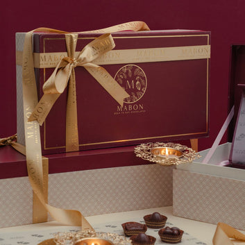 Joy and Light Hamper