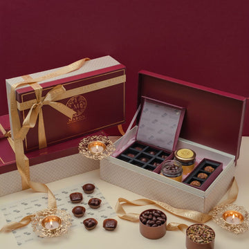 Joy and Light Hamper