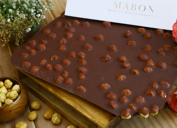 Hazelnut Chocolate Bark (500g, 1 Bark)